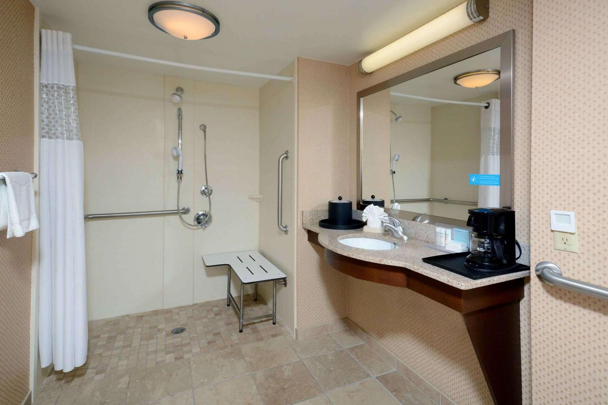 Hampton Inn Fayetteville Fort Bragg Exterior foto